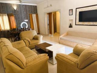 Malaiya Homestay - Grandeur Living Experience - 9