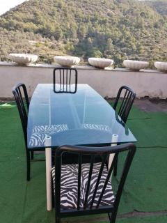 Albenga Liguria appartamento con 2 terrazzi e giardino 8 posti letto - 7