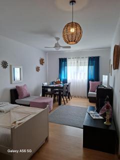 Ocean View Flat - 7