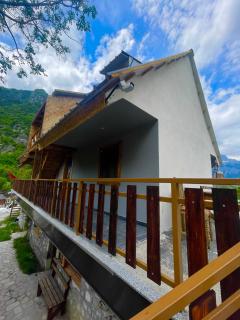 Shpia e Mikut Guesthouse - 5