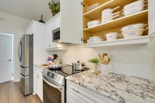 Weeki Wachee Retreat: Heated Pool and Fenced Yard - 1