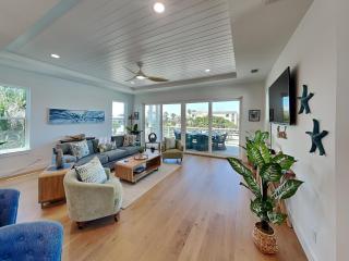 Ocean Retreat by Distinctive Beach Rentals - 3