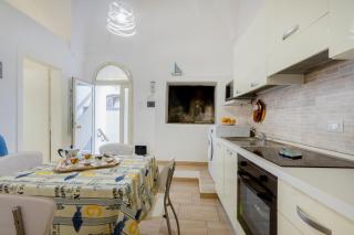 GuestHost - La Casa di Anna - 0