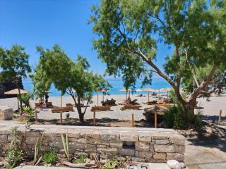 Spilies Beachfront Retreat at Korakas beach - 8