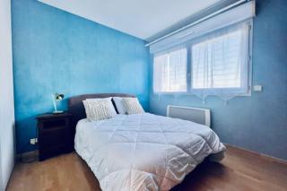 Apartment with sea and garden view in La Rochelle - 1