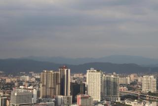 Trion with city view - 4