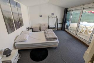Spacious nest with terrace near the beach - 5