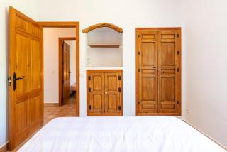 Country villa in peaceful location - 9