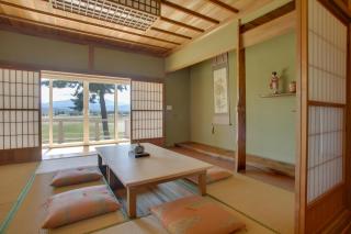 'Shangri-La' A Tatami Masterpiece w/ Mtn Views! - 9