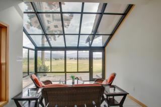 'Shangri-La' A Tatami Masterpiece w/ Mtn Views! - 8