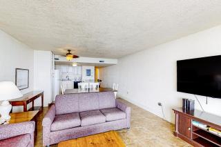 Water's Edge Resort 1002 - 4