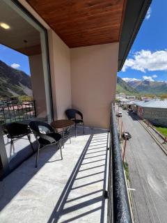 Hotel Sweet Night - Kazbegi - 1
