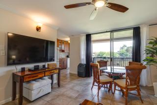 Walk to Cove Beach Park! Kihei Getaway w/ Lanai - 5
