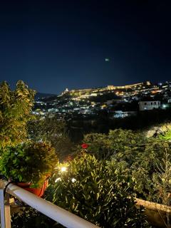 Ilvi Guesthouse - Gjirokastra - 9