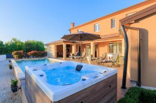 Villa Perla Spa - 9