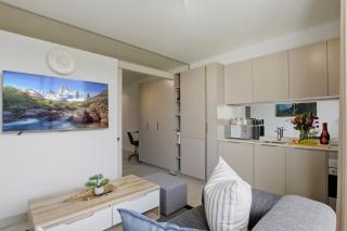 Velora - One Bedroom Apartment, Rosebank - 3