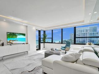 Luxury Oceanfront Miami Beach Gem Beachfront Resort 701 - 0