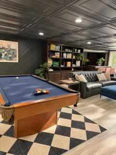 Ultimate Family Getaway-Sleeps 18 - 7