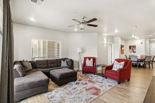 Poolside Suite Near Zion Hot Tub Pickleball - 5