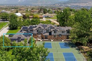 West Wing at The Orchard - 10 ppl - Pickleball - 4