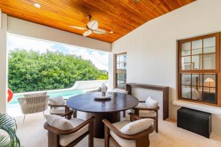 Belize Bliss and Mistico Beach Club and Boat Shuttle - 7