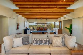 Gated La Paloma estate with mountain views - 1