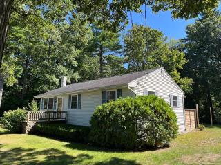 Colchester Home with Private Year Round Hot Tub Near Lake Champlain and Burlington - 2