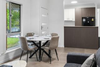 Peaceful Retreat Near Shops and Cafes Secure Parking - 9