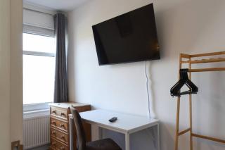 Air Maison - Cosy and Stylish 2Bed Home with Enclosed Garden - 4