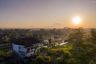 Andreyana Villa Ubud 4BR Pool, Sunrise & Mount Agung View - 6
