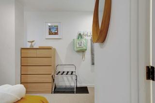 Spacious CBD Abode with Aircon near Waterfront - 6