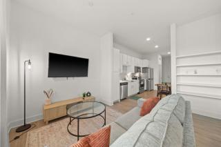 Warm inviting studio Location Free Parking - 6