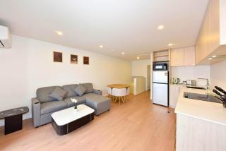 The Moorhouse Nook Cozy 1BR City Retreat - 7
