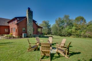 Rustic Log Cabin on 3 Acres w Fire Pit - 9