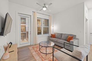 Cozy 2BD haven in heart of Tampa Free Parking - 4