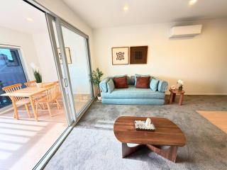 Brand New One Bedroom Retreat on Moorhouse - 6