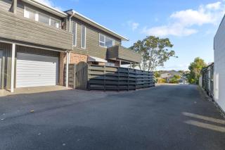 St Heliers 2BR Escape with Views - Parking - 1