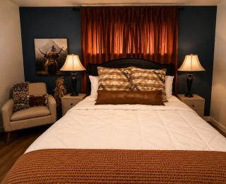 Adventure West Lakefront 1BD 1BA Indoor Outdoor Pool Hottub Grill Pickleball Pet Friendly - 7