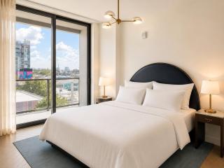 N406 Stylish 1BR Escape with Pool and Gym in Wynwood - 8