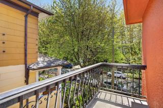 Steps to FIFA Fan Fest - Stylish 1BR with Mountain Views - 7