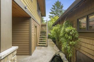 2BR 2BA The Pine Apple Suite - 3