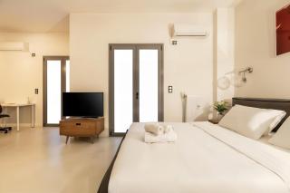 Athenian Greek Art Apt next to Acropolis & Metro - 8