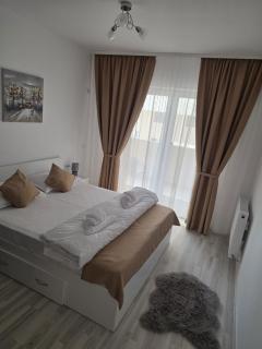 Apartament H - 7