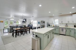 Double Down on Lake Hamilton: Dual-Unit Getaway! - 1