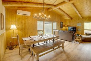 Mtn-View Deck & Fire Pit! 2-Cabin Retreat in Cody - 6