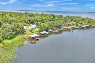 Nature's Nest Lake House - 1