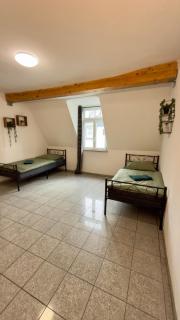 Construction worker's apartment in Hof - 5