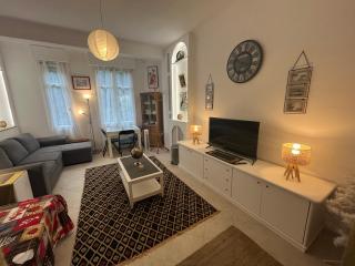 Appt Spacieux, centre ville 3 min a pieds a monaco - 1