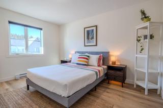 The Point Lodge - Cozy Invermere Getaway - 3