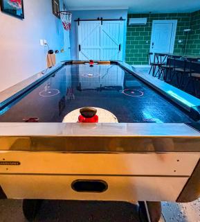 Pool Home Game Room Fire Pit BBQ 11 mi to Flagler Beach - 1